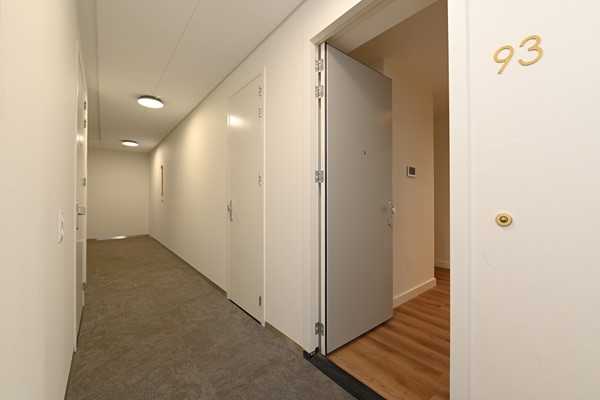 Medium property photo - Zodiakplein 93, 2516 CH Den Haag